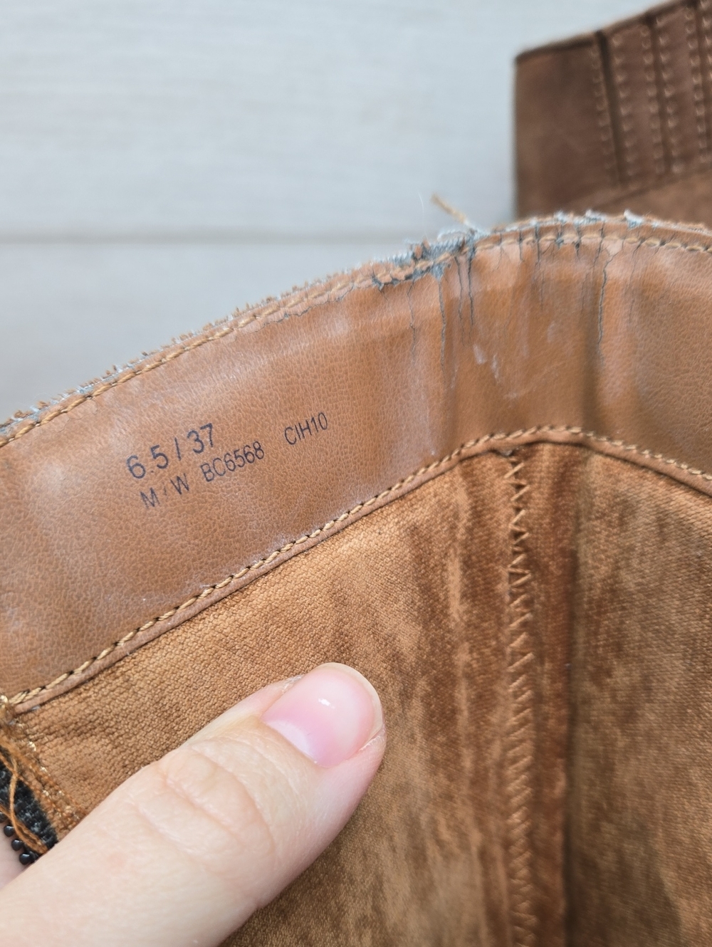 B.O.C. By Born Women's Brown Tall Buckle Leather Upper Heel Boots Shoes Sz 6.5 - Picture 14 of 16